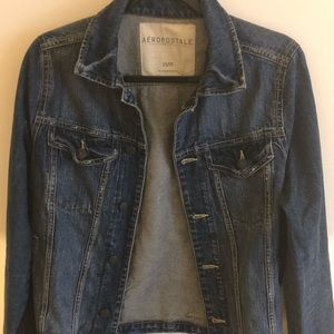 Men’s Aeropostale denim jacket, great for fall🍂🍁